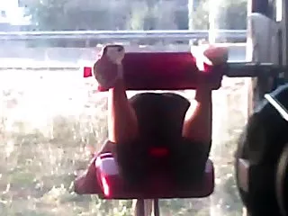 Момичета в салона в София в гъста йога панталони фитнес зала фитнес зала момиче