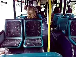 Пълни безплатни порно автобус светкавица с диплома България България автобус