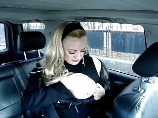 Порно онлайн българска певица - Сашка vaseva